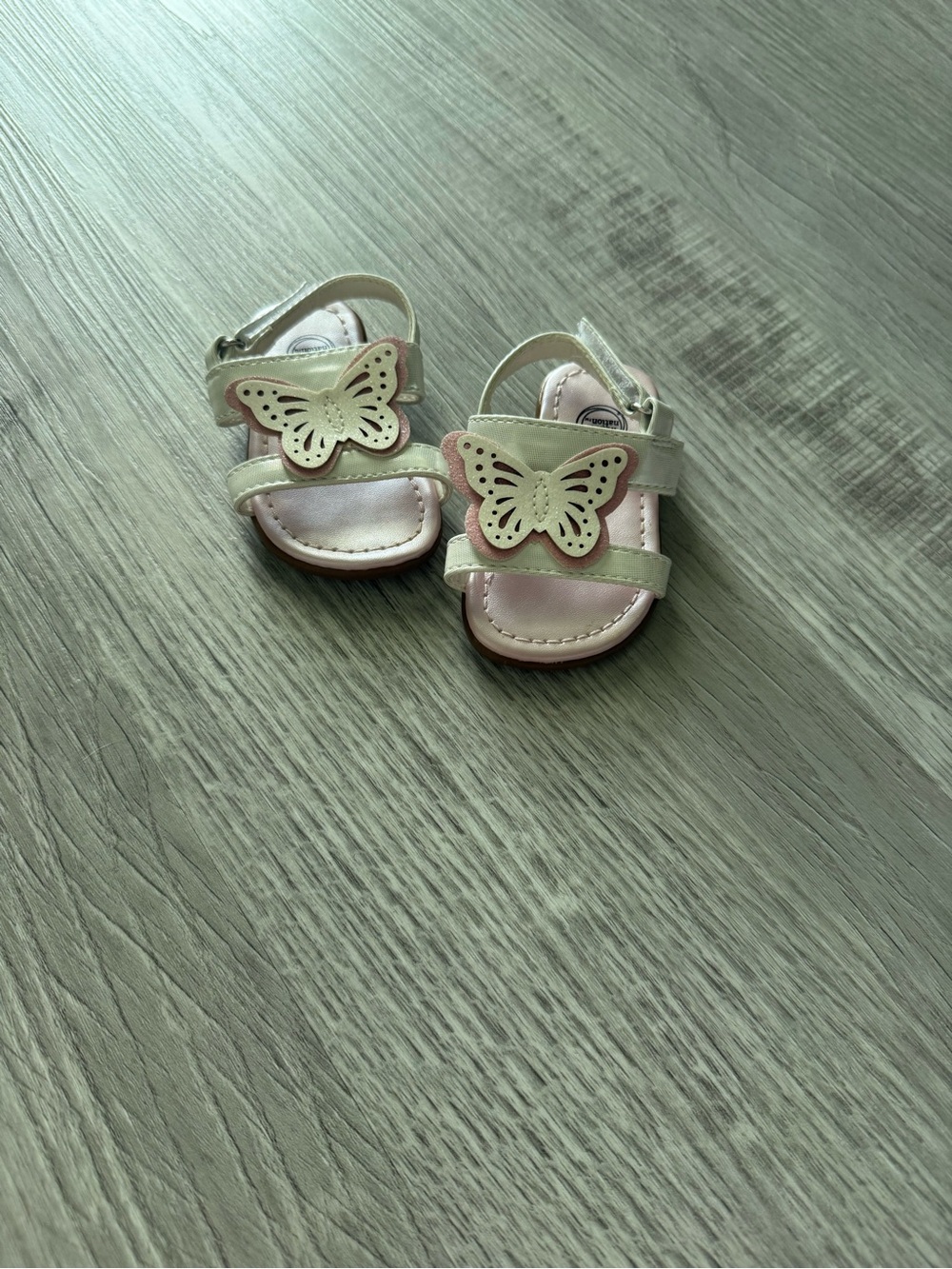 Kids Butterfly Strap Sandals in Light Pink and Cream